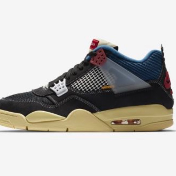 Jordan Other - Off-noir Jordan 4 size 6